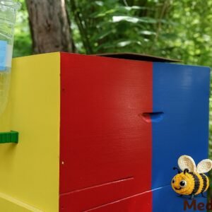 Grüner Flaschenfütterer für Brutraum – Praktisches Fütterungszubehör für Bienen