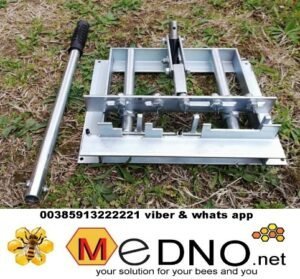 Bušač i utiskivač nitni , bočno bušenje- pocinčani sa pomičnim iglama/ zakovica u 4-5 rupa za LR, DB okvire /BEE HIVE FRAME EYELET HOLE PUNCH 4-5 holes for LR, DB